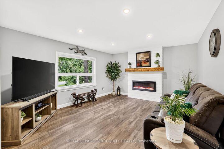 Property Photo:  219 Station Road  ON K0K 2M0 