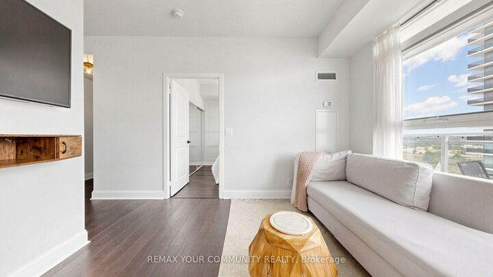 Property Photo:  33 Shore Breeze Drive 1408  ON M8V 0G1 