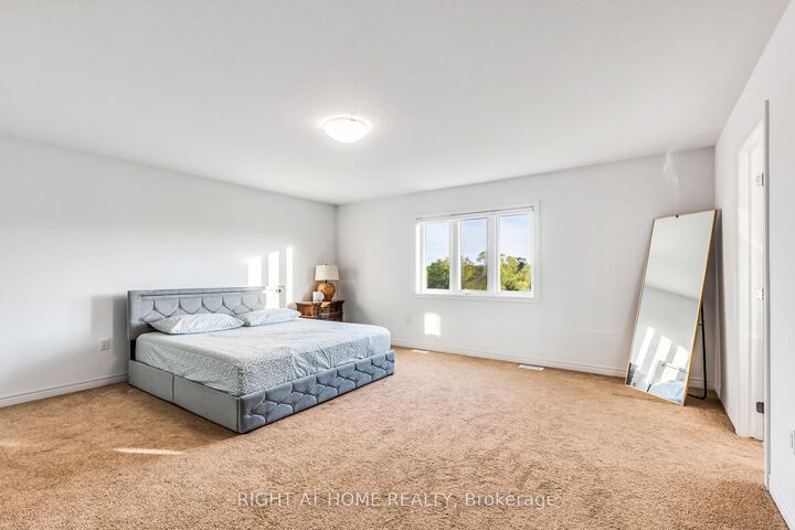 Property Photo:  330 Gillespie Drive  ON N3T 0X1 