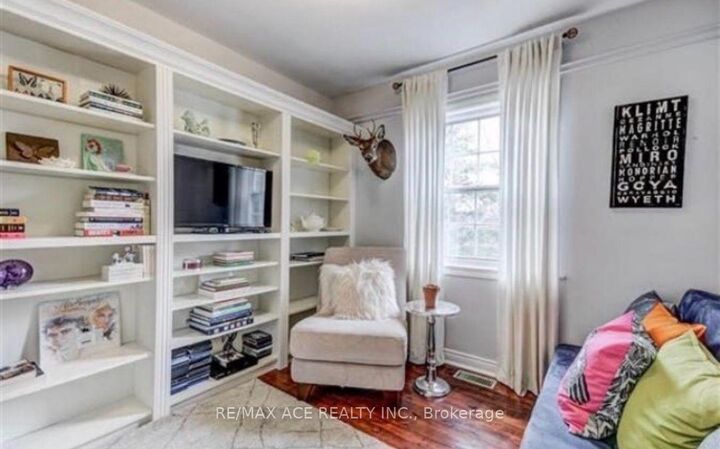 Property Photo: 1470 Finch Avenue ON L1V 1J9