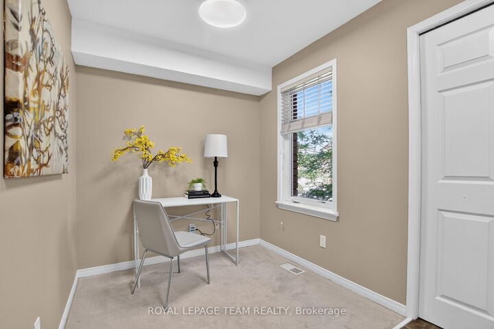 Property Photo:  255 Deercroft Avenue  ON K2J 5J9 