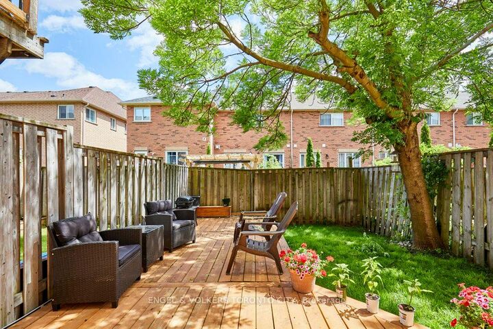 Property Photo:  94 Wilkie Lane  ON L1S 7S4 