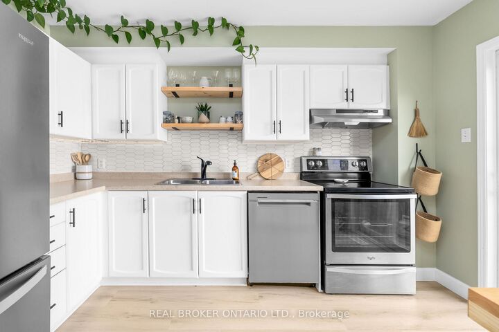 Property Photo: 223 Jamieson Street ON K0A 1A0