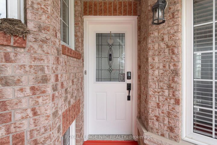 Property Photo:  147 St. Lawrence Drive  ON L3C 7H6 
