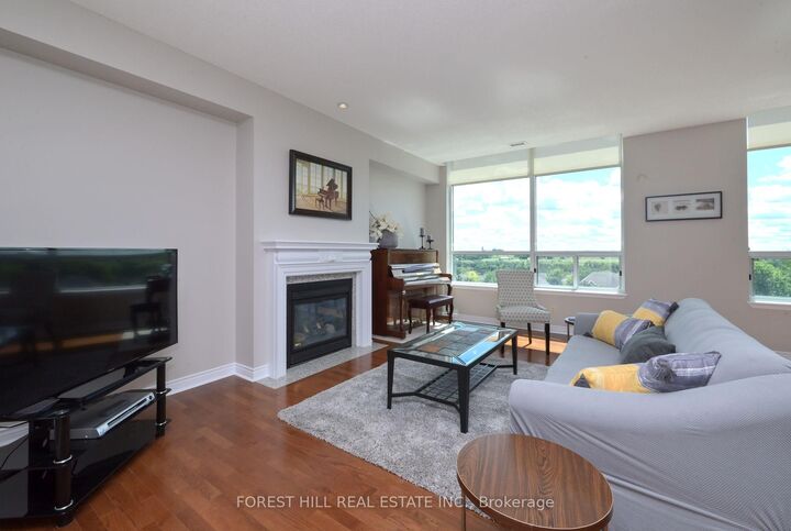 Property Photo: 4 Briar Hill Heights 507 ON L9R 1Z7