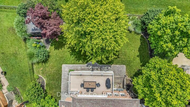 Property Photo:  28 Foxwood Crescent  ON N1C 1A6 