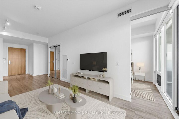 Property Photo:  15 Queens Quay E 1901  ON M5E 0A5 