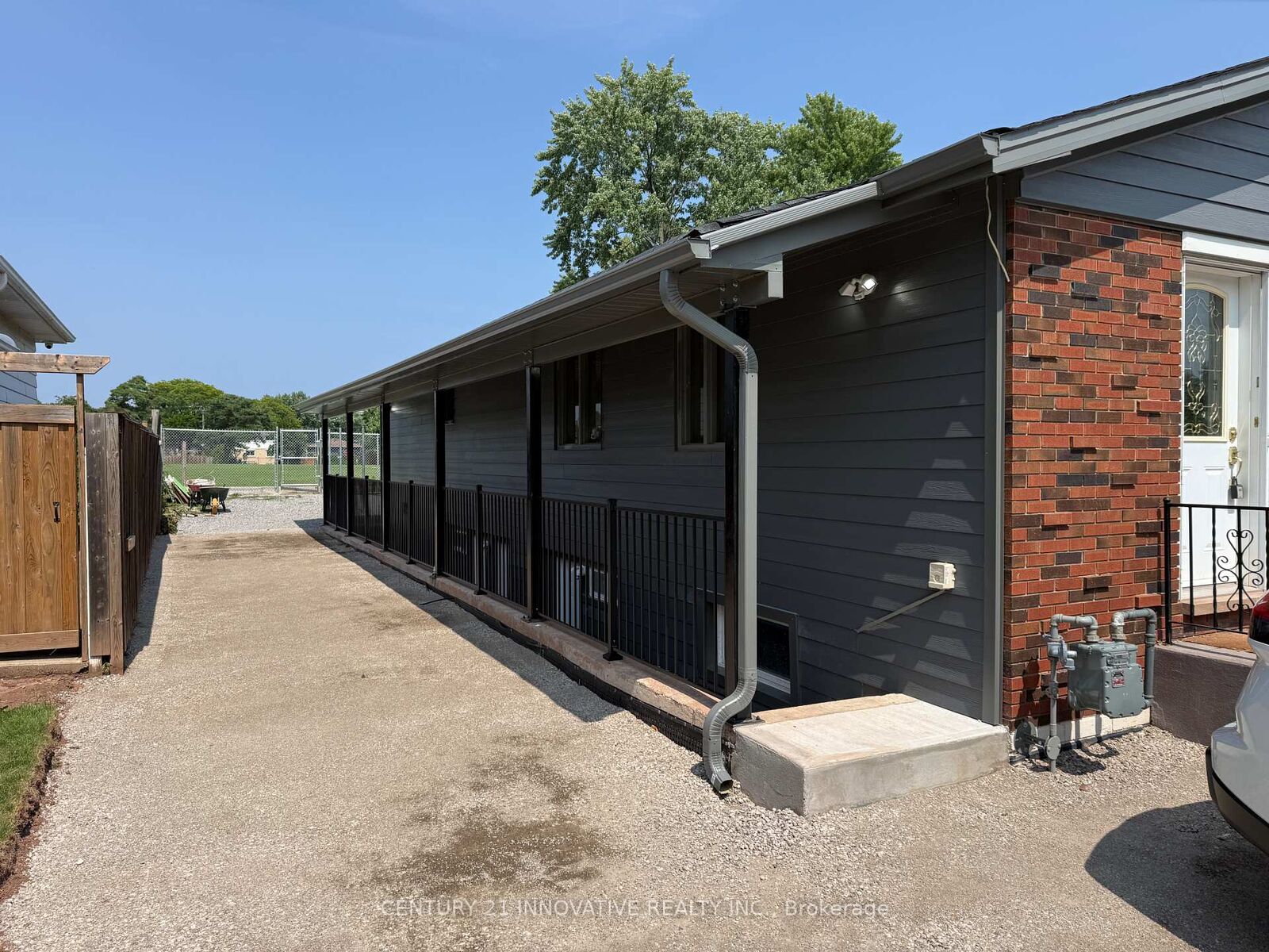 Property Photo:  541 Chamberlain Road A  ON L7L 2V2 