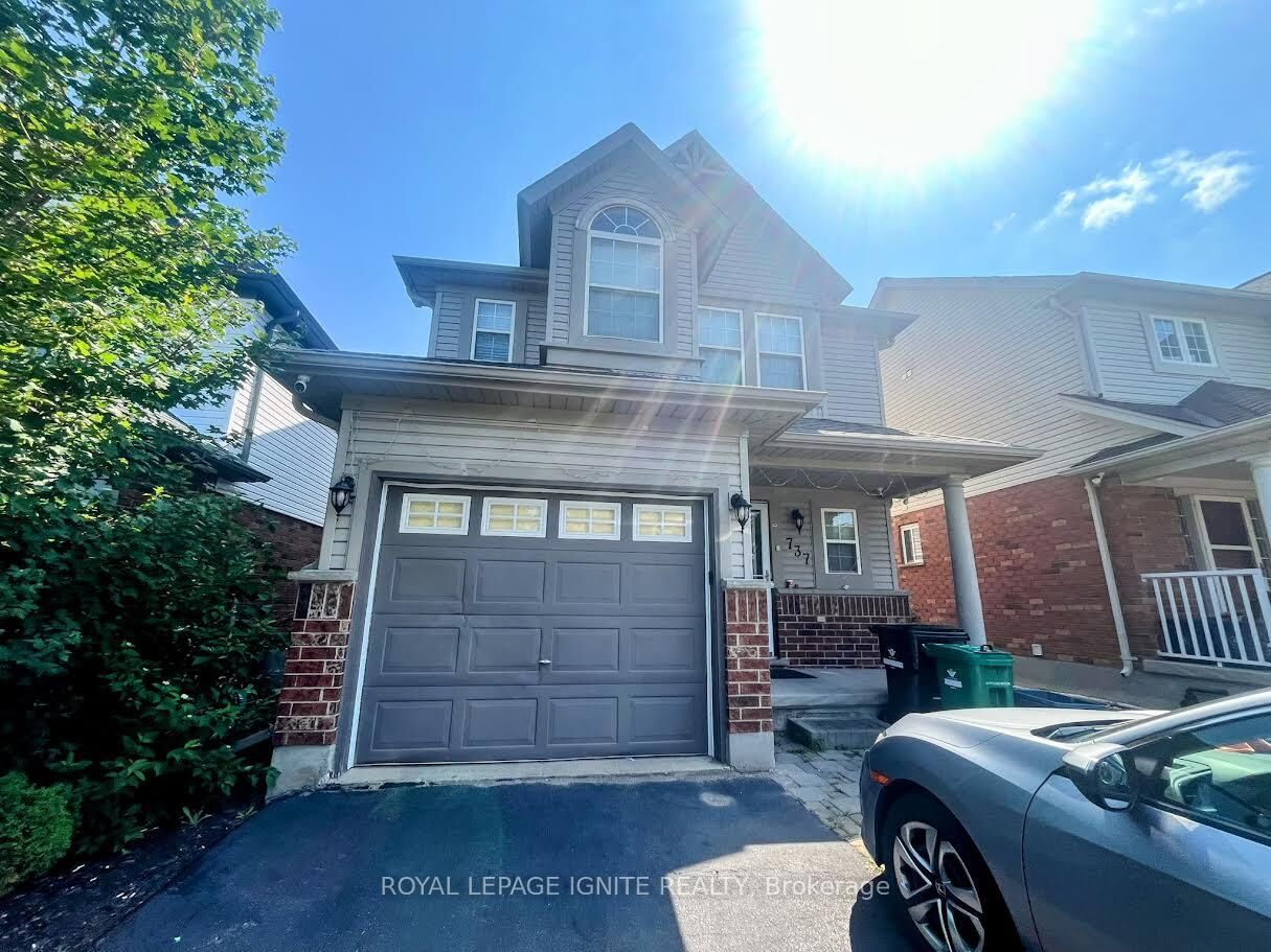 Property Photo:  737 Grand Banks Drive  ON N2K 4N2 