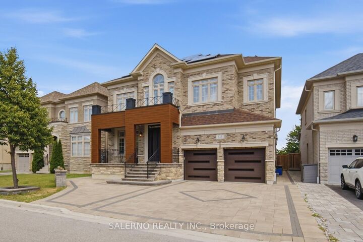 Property Photo:  111 Ironside Drive  ON L4H 4C4 