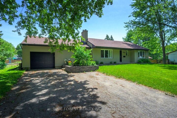 Property Photo: 966 Glenbanner Road ON N6E 1N2