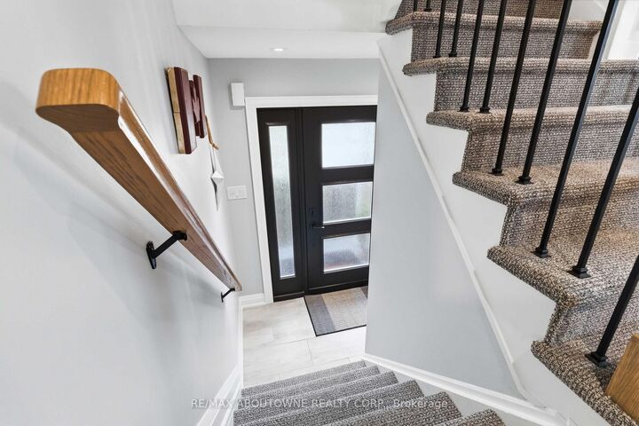 Property Photo: 2228 Jillian Lane ON L6M 0G7