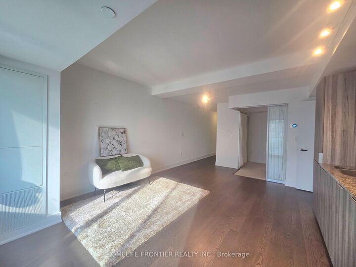 Property Photo:  955 Bay Street 1701  ON M5S 2A2 