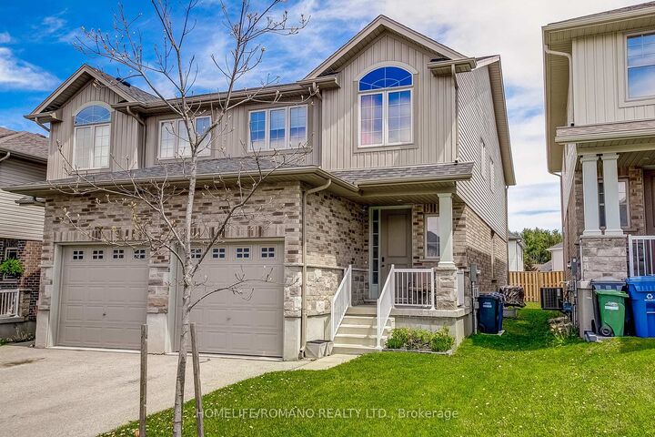 Property Photo: 42 Dallan Drive ON N1L 0N1