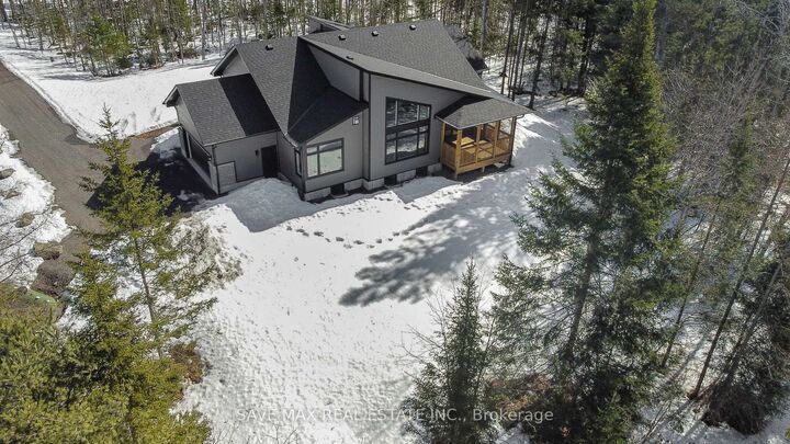 Property Photo:  1007 Kingsridge Court  ON P1H 0K1 