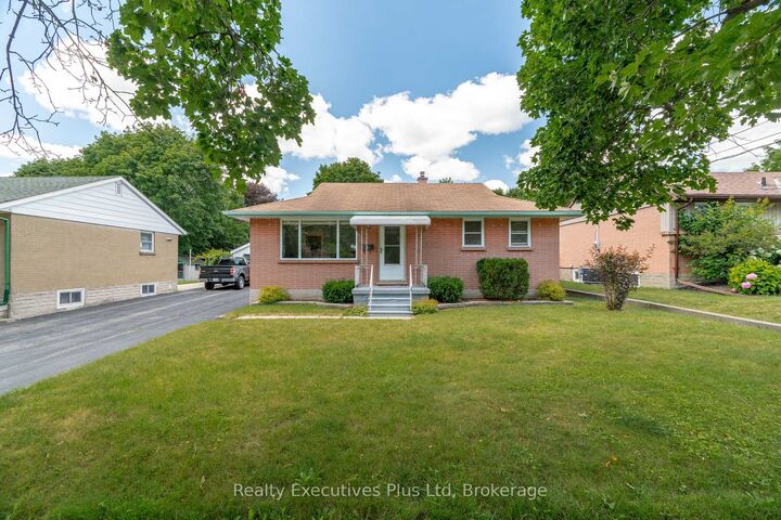Property Photo:  82 Cassino Avenue  ON N1E 2J3 