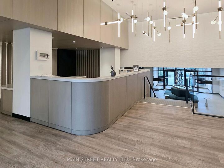 Property Photo:  7950 Bathurst Street 617  ON L4J 0L4 
