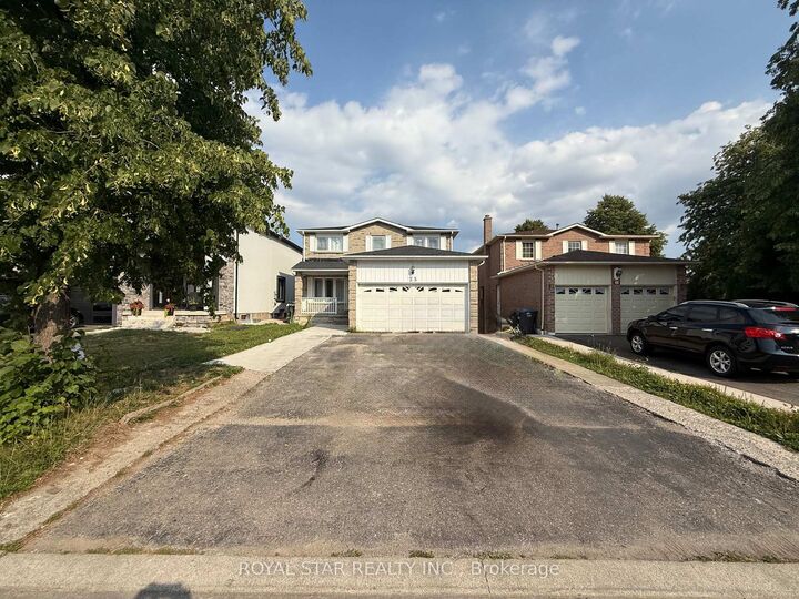 Property Photo:  25 Clydesdale Circle Main  ON L6Y 3R1 