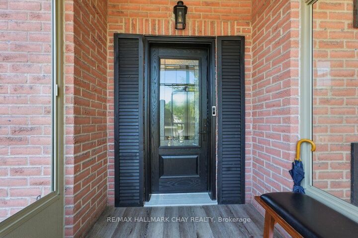Property Photo:  6 John James Drive  ON L3W 0J4 