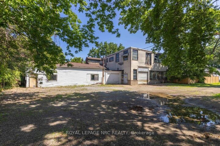 35 McGhie Street — photo 1