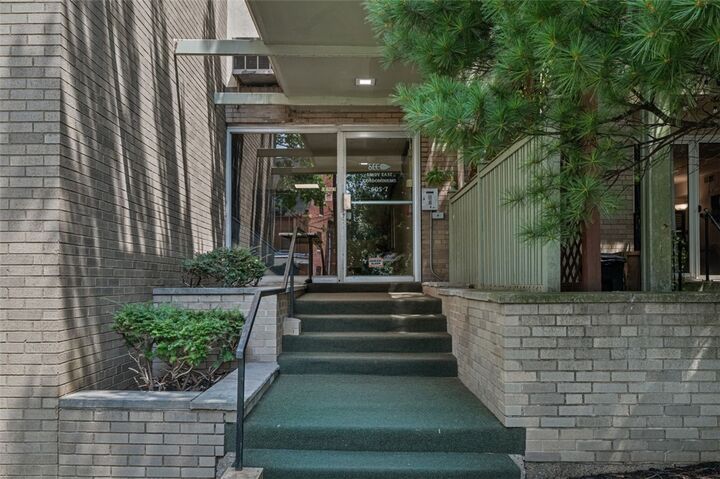 Property Photo:  605 Shady Ave A-5  PA 15206 
