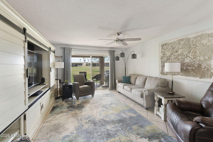 Property Photo:  725 S Arrowwood Way  AZ 85208 