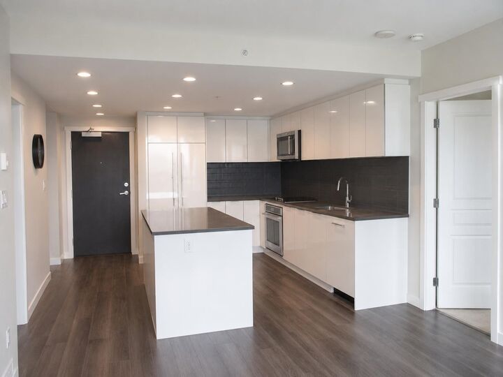 Property Photo: 3100 Windsor Gate 2304 BC V3B 0P3
