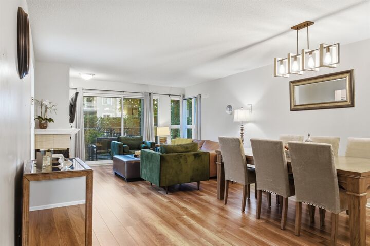 Property Photo: 106 W Kings Road 303 BC V7N 2L8