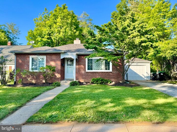 Property Photo:  1167 Oneida Street  PA 16801 