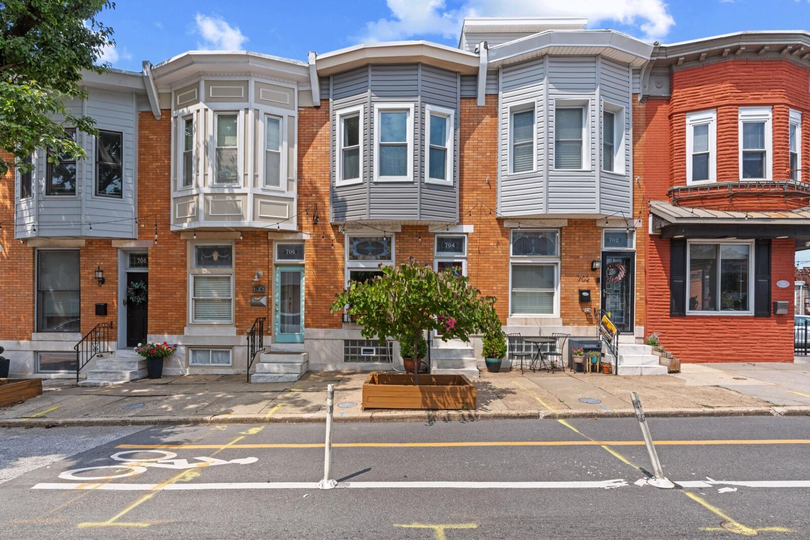Property Photo: 704 S Potomac Street MD 21224