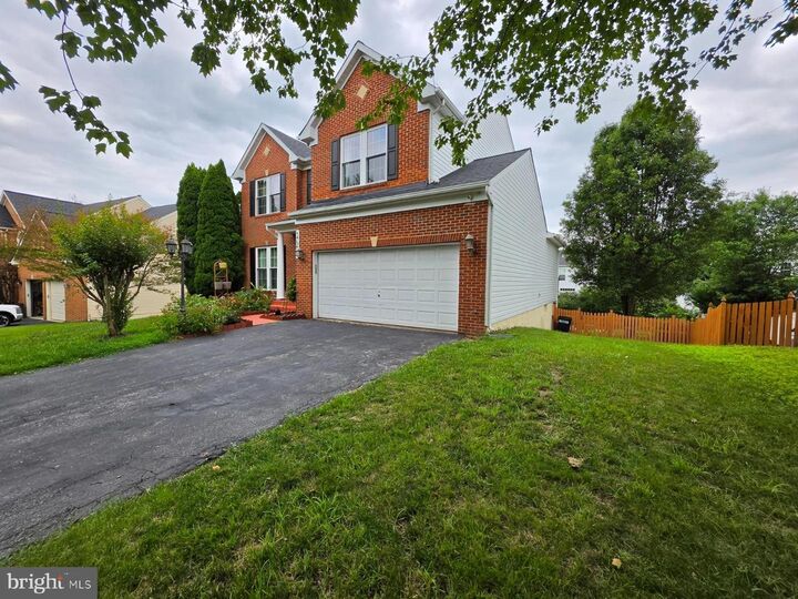 Property Photo:  17204 Sumac Court  MD 20874 
