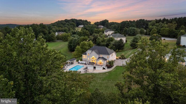 Property Photo: 605 Cascade View Court MD 21120