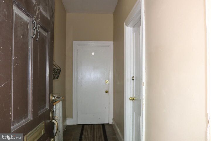 Property Photo:  35 N Mulberry Street  PA 17603 