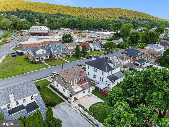 Property Photo: 4 Myrtle Avenue PA 19606
