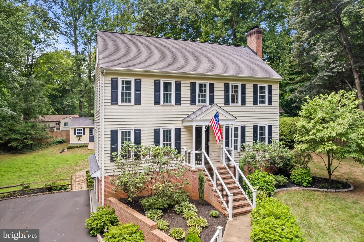 Property Photo:  7398 Terranova Drive  VA 20187 