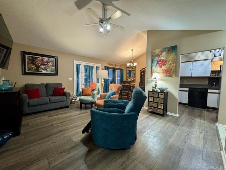 Property Photo:  204 Maddox #1  AR 72088 
