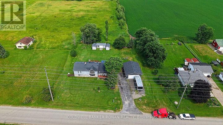 Property Photo: 4797 Concession Rd 7 ON L9R 1V1
