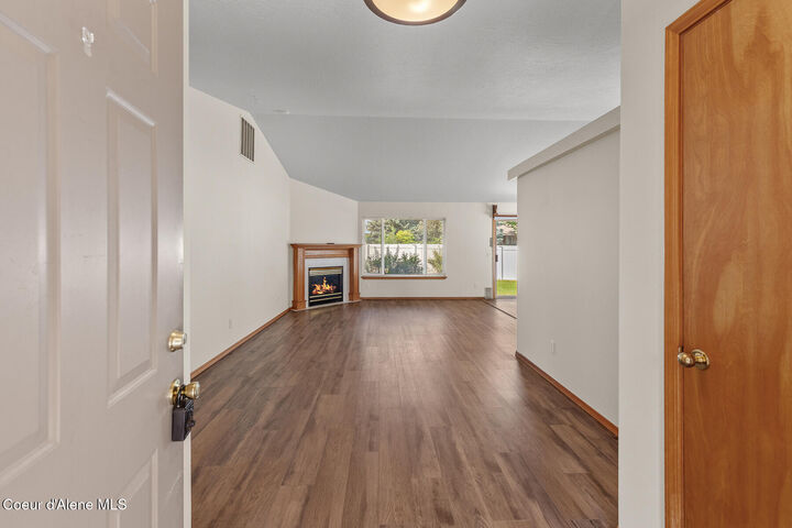Property Photo:  1397 W Ocean Ave  ID 83815 