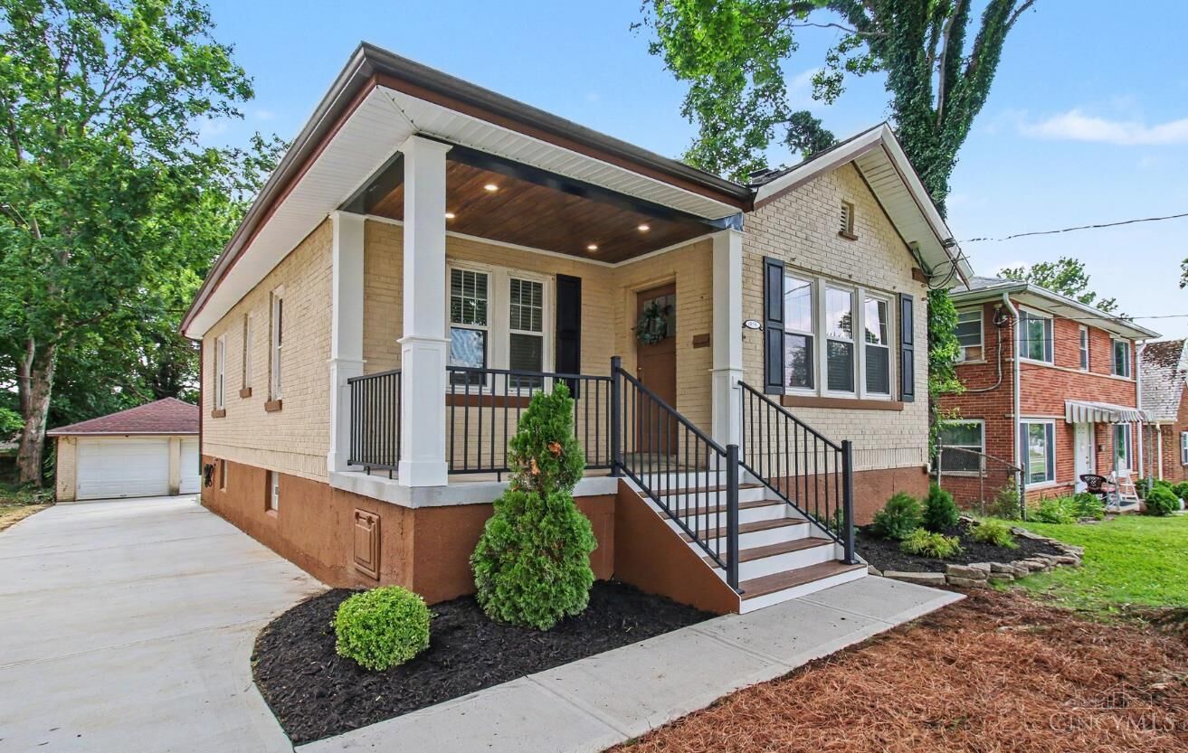 Property Photo:  6838 Sampson Lane  OH 45236 