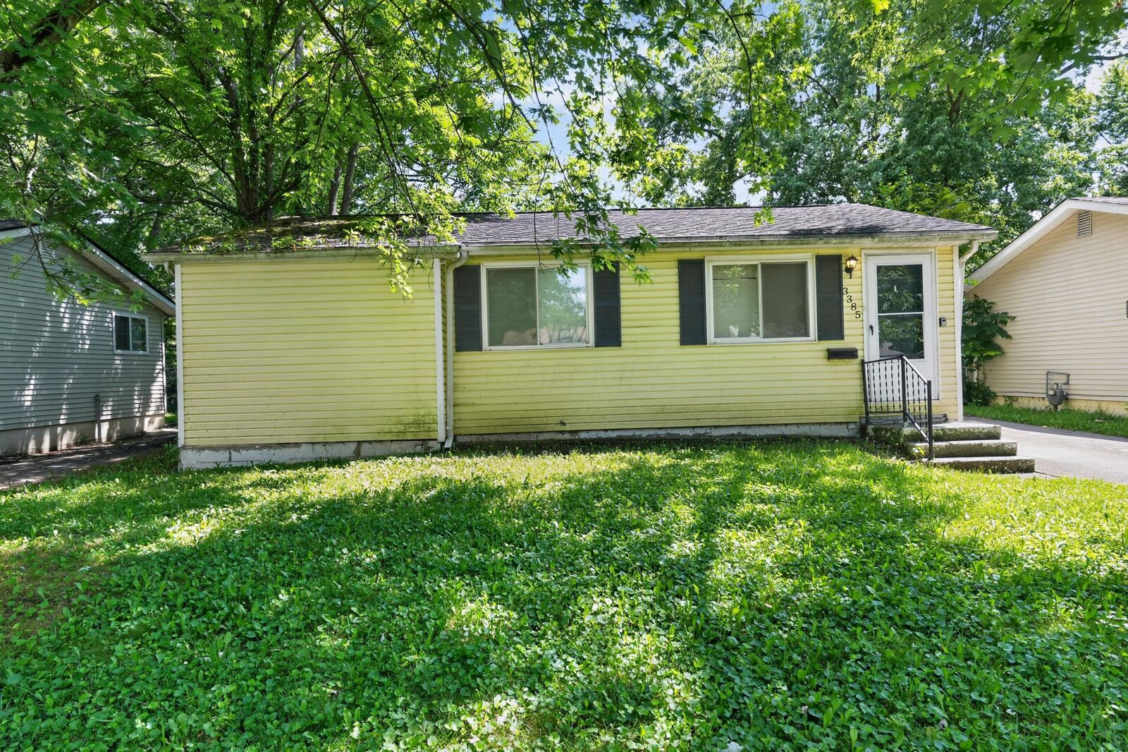 Property Photo:  3385 Bruceton Avenue  OH 43232 