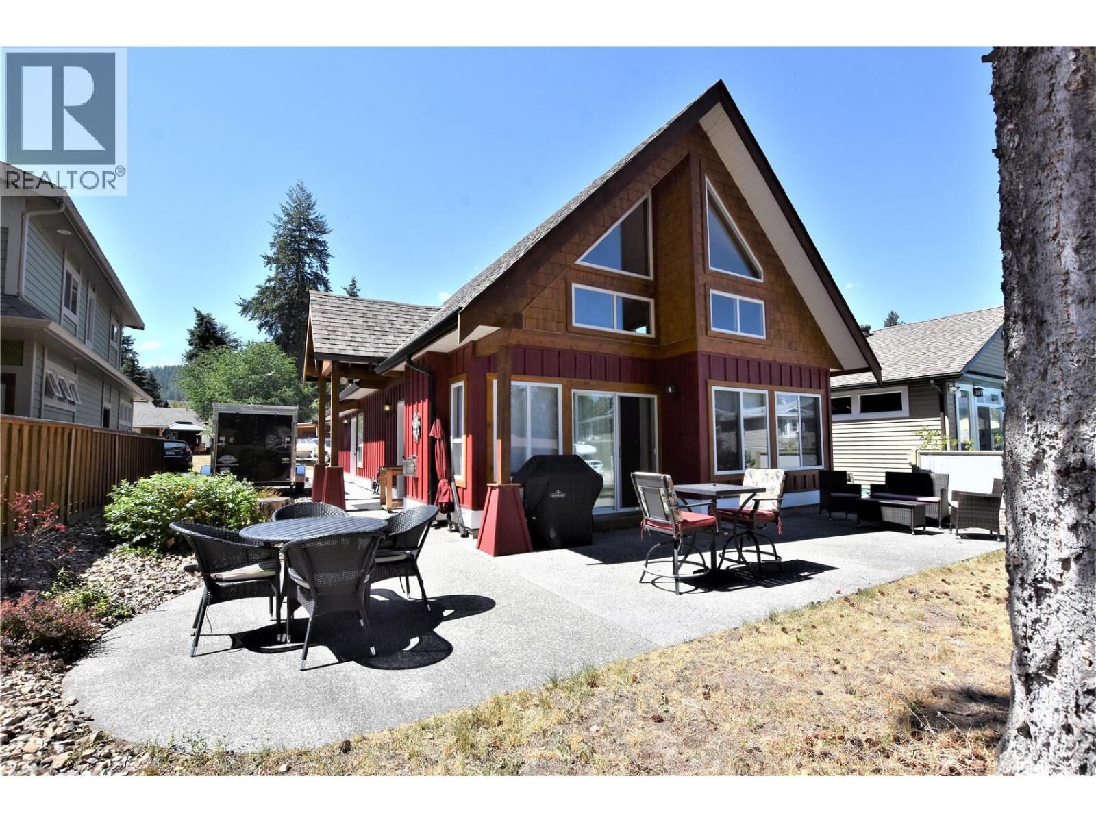 Property Photo:  121 Deer Street  BC V1H 2A1 