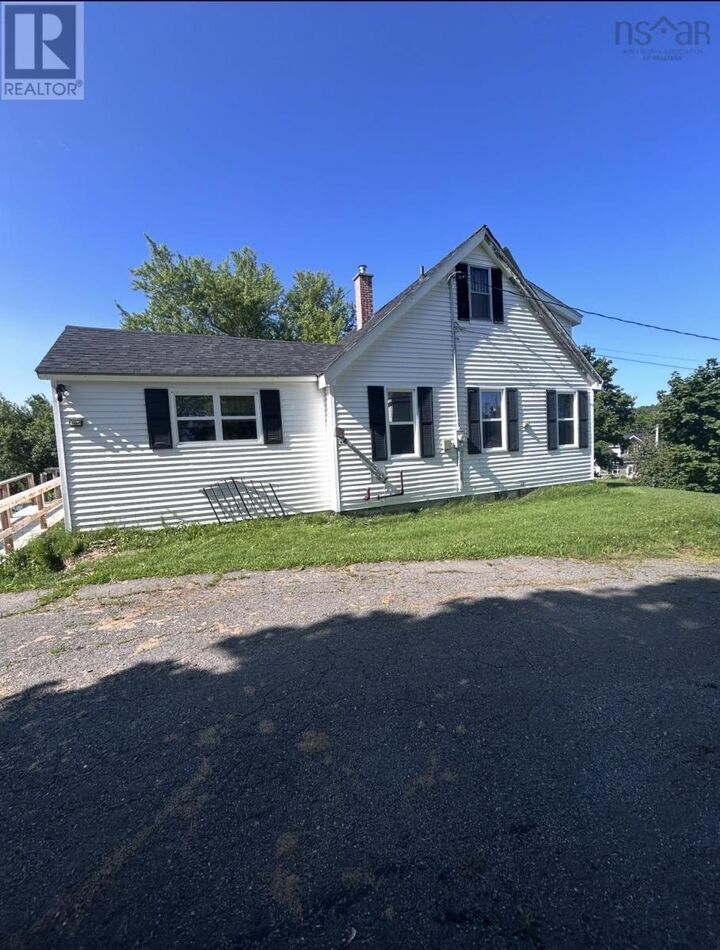 Property Photo:  55 High Street  NS B0K 1S0 