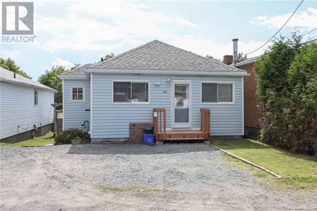 Property Photo:  14 Glover Avenue  ON P3C 3J7 