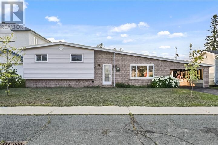 Property Photo:  137 Sime Street  ON P5E 1C9 