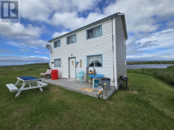 23 Hewitt'S Point Road — photo 1