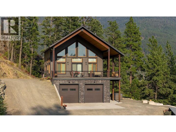 Property Photo: 3820 Sun Ridge Road BC V0B 1G1