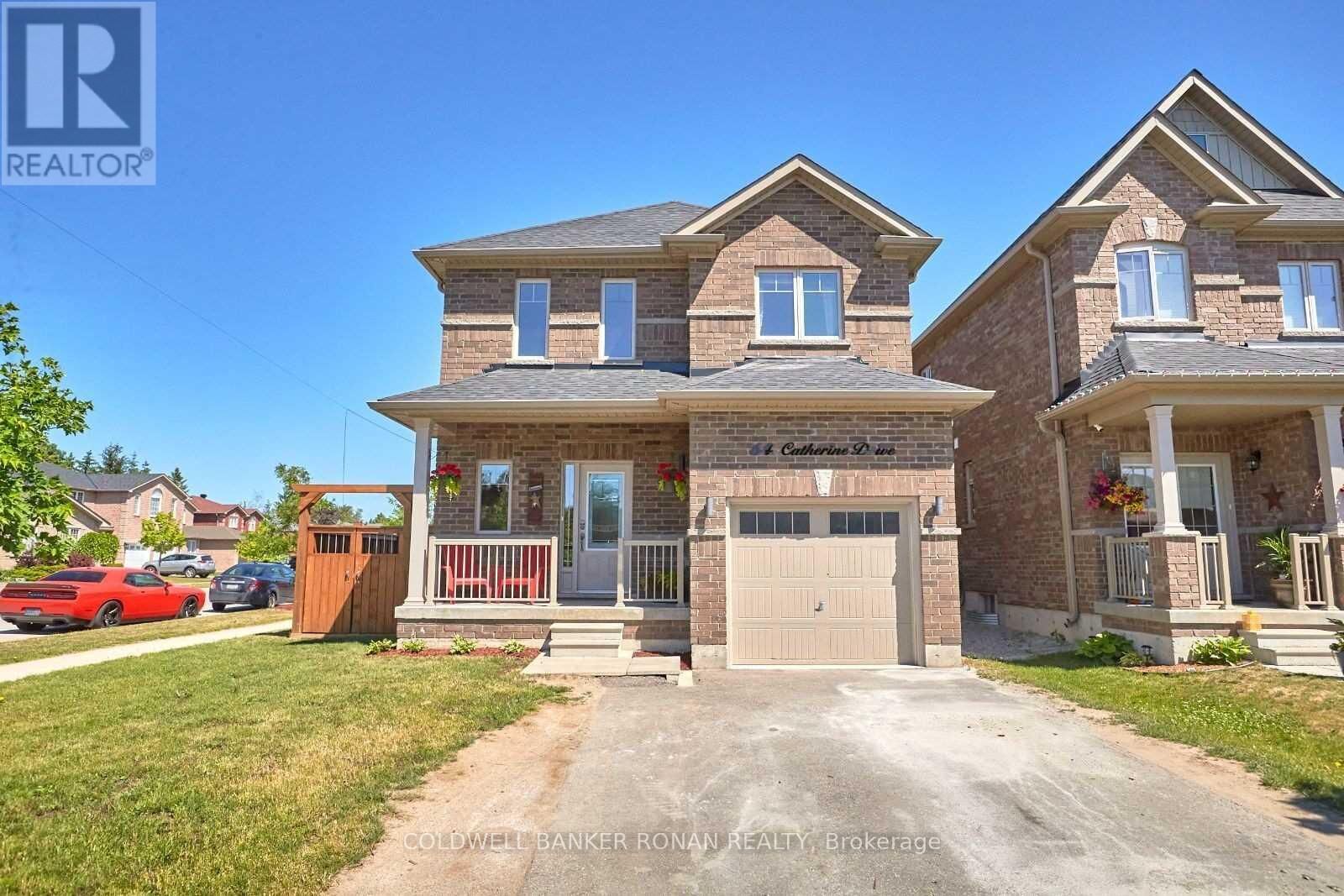Property Photo:  64 Catherine Drive  ON L4N 6Z3 