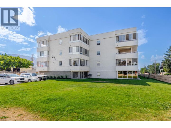 272 Green Avenue West 210 — photo 1