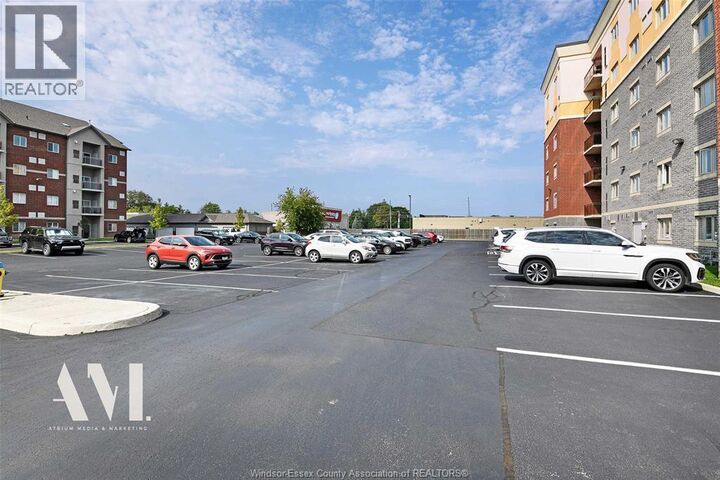 Property Photo:  1855 Normandy Street 106  ON N9H 2R4 
