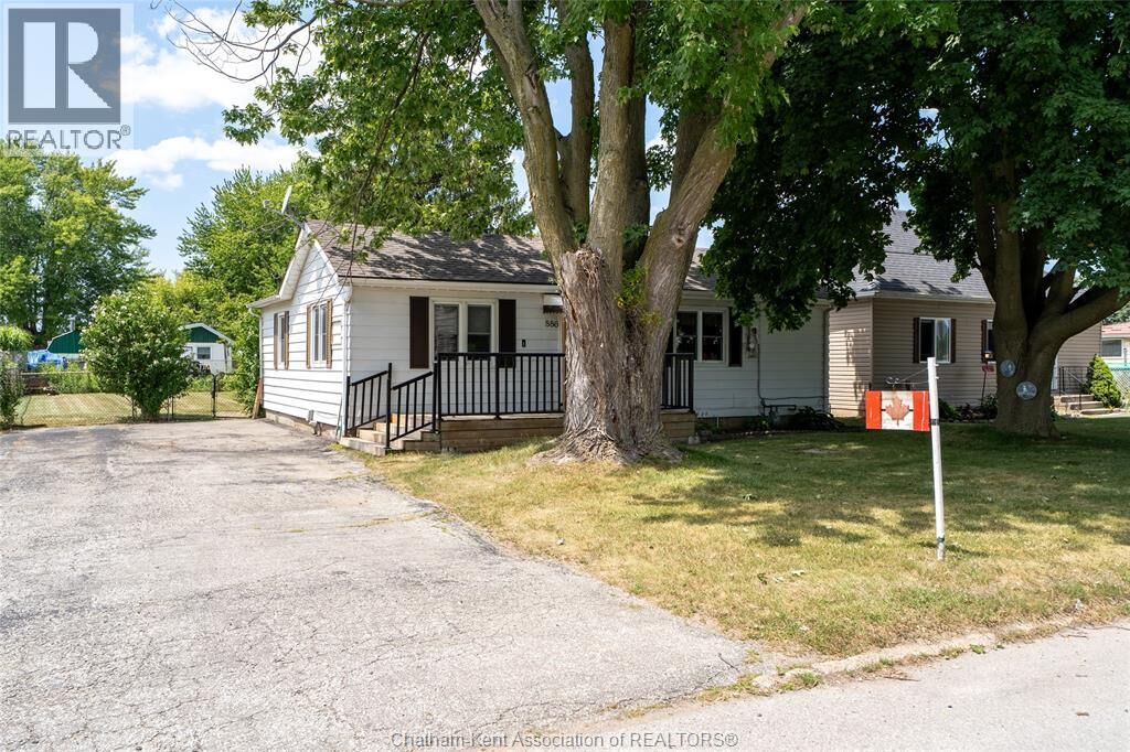 Property Photo:  886 Old Glass Road  ON N8A 3S8 